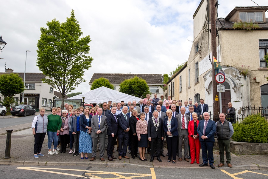 Minister for Rural and Community Development, Heather Humphreys TD and Cathaoirleach of Cavan County Council, Cllr Clifford Kelly launch the public consultation on the Kingscourt Town Regeneration Scheme at Market Square, Kingscourt on Monday, 13 June. PHOTO: Sheila Rooney