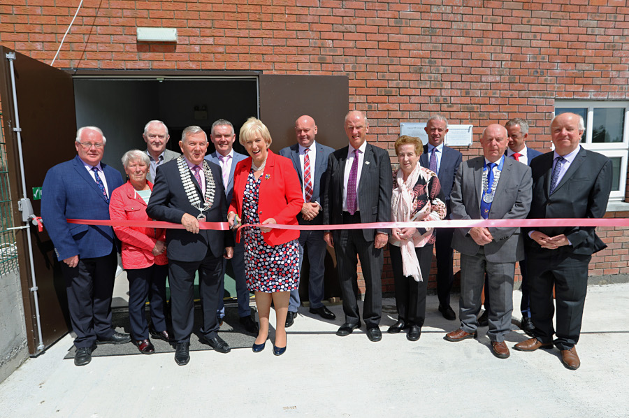 Kingscourt-1-LT---web-w900Official opening of Kingscourt Skills and Training Centre by Minister Heather Humphreys TD and Cathaoirleach of Cavan County Council, Cllr Clifford Kelly. PHOTO: Lorraine Teevan