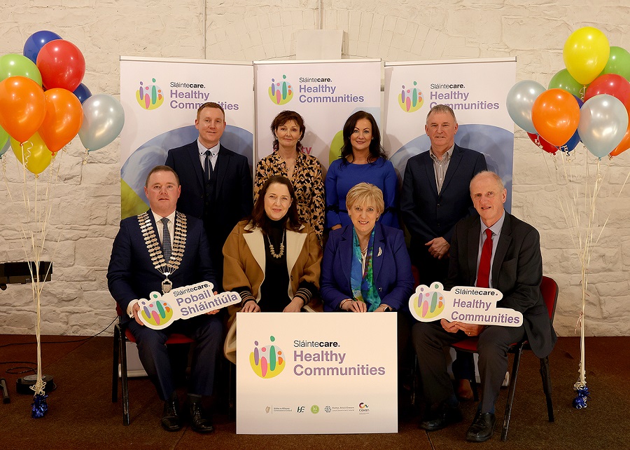 Front row (From left): John Paul Feeley, Cathaoirleach Cavan County Council; Cara O'Neill, Head of Service, Health and Wellbeing, CH CDLMS; Heather Humphreys, T.D. Minister for Social Protection and Minister for Rural and Community Development; Tommy Ryan, Chief Executive, Cavan County Council. Back row (From left): Terry Hyland, Cavan Community Local Development; Annmarie Crosse, Slaintecare Healthy Communitits Coordinator, H.S.E. Sinead Tormey, Slaintecare Healthy Communities Local Development Officer, Cavan County Council and Dermot McMonaglan, Chief Officer H.S.E. CH CDLMS. Photo: Adrian Donohoe.
