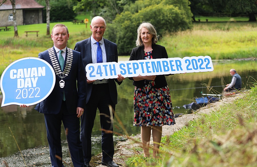 Cathaoirleach of Cavan County Council, Cllr John Paul Feeley, Chief Executive of Cavan County Council, Tommy Ryan, and Cavan County Librarian and Cavan Day Coordinator Emma Clancy pictured at Killykeen Forest Park launching Cavan Day 2022, which takes place on Saturday, 24th September. PHOTO: Lorraine Teevan.