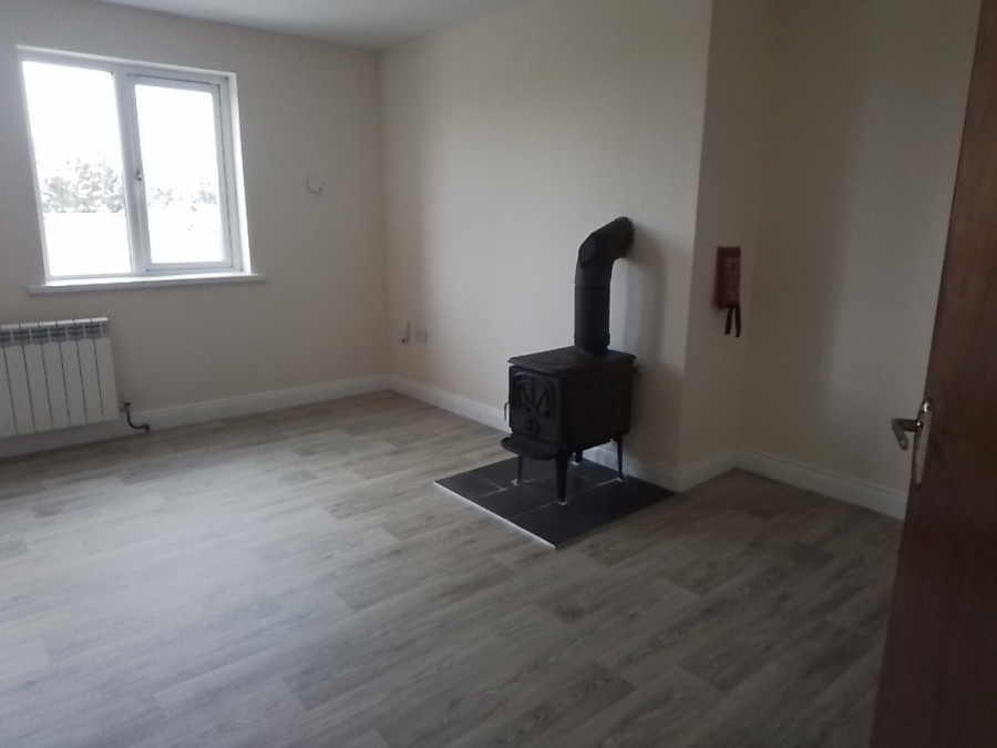 38 Tullacmongan, Living Room