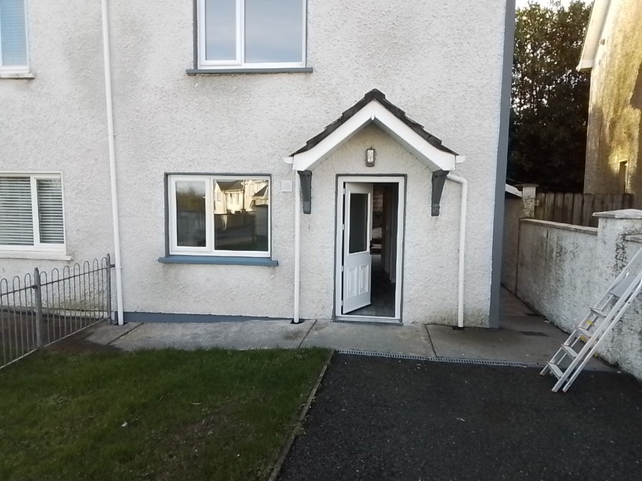 12 Cabra View, Front