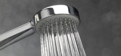 shower-head-with-hot-water