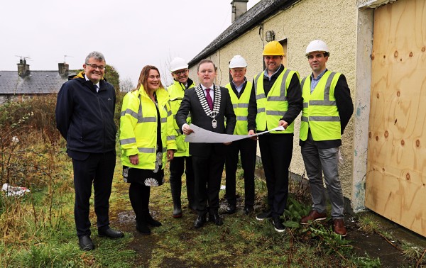 wc-03-Nov---ARTICLE---Anti-Dereliction-Drive---Widow-s-Row